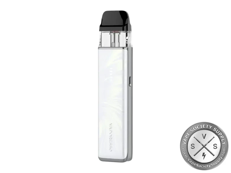 Vaporesso XROS 6 MINI Pod System in Plume White with 1600mAh battery and XROS pod compatibility.
