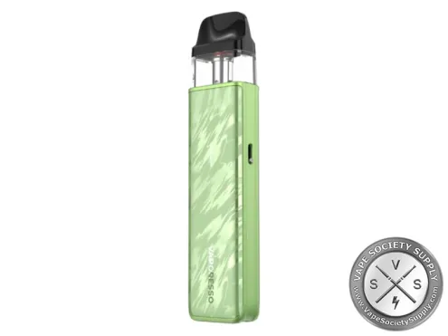 Vaporesso XROS 5 Mini 1500mAh Pod System Starter Kit flowing green